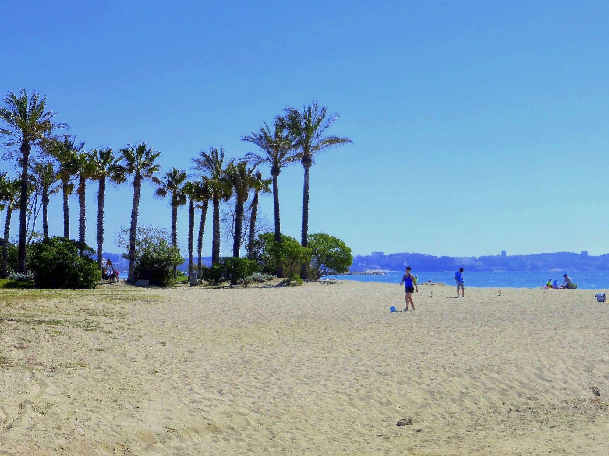 Rentalmar Pins Marina Cambrils Kültér fotó
